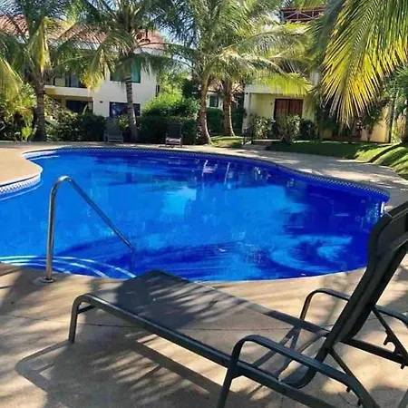 Dolce Vita Condominio La Colina